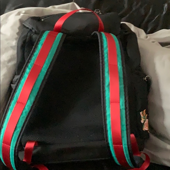 like new, gucci backpack 🔥 - Picture 2 of 3